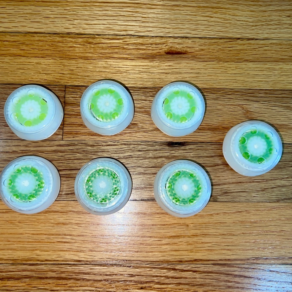 NEW Clarisonic Acne Cleanse Facial Cleansing Brush Head Replacement